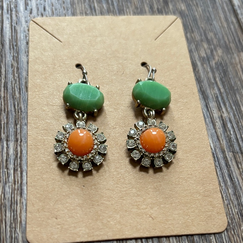 Elegant Green and Coral Dangle Earrings - Picture 2 of 5